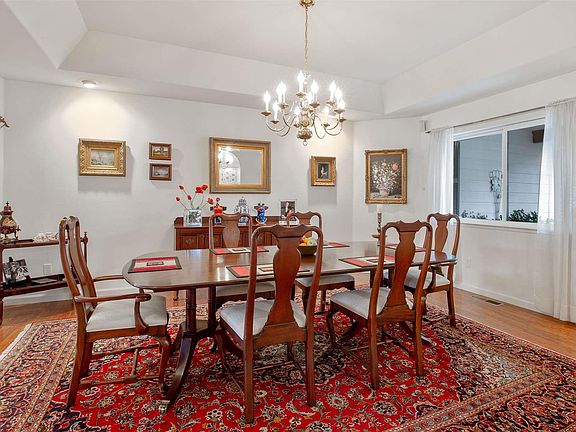 4th image of 21140 Jimmersall Ln #111