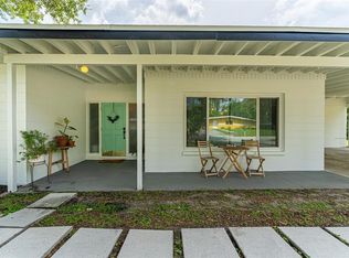 516 Carolyne St, Temple Terrace, FL 33617
