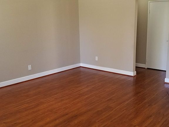 3rd image of 115 Costero Aisle