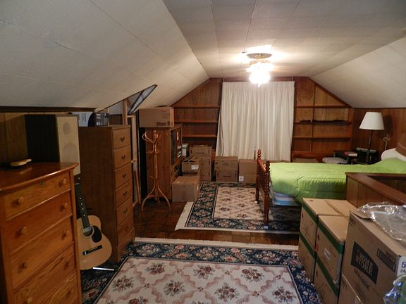 Upstairs Main Bedroom