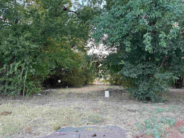 604 Farris St, Wichita Falls, TX 76301