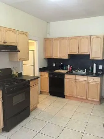 2 bed, 695 sqft, $2,195 — Photo 4