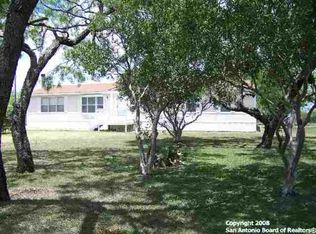 111 County Road 458, Hondo, TX 78861