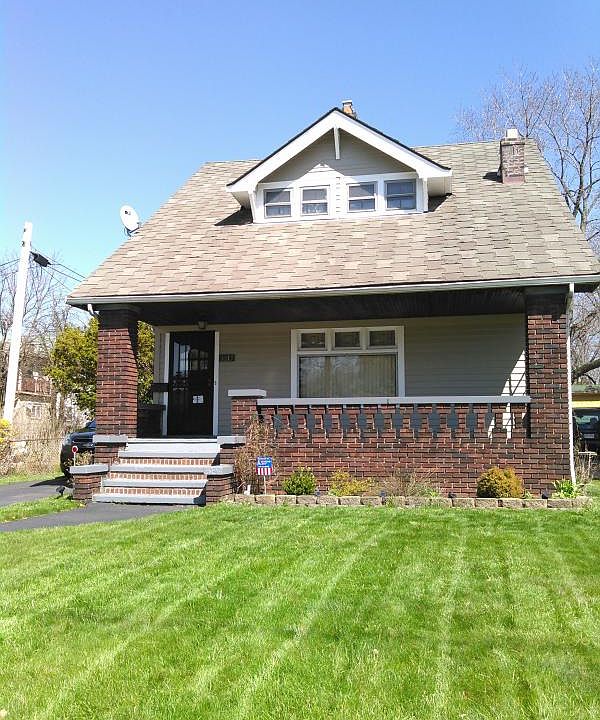 1st image of 3517 E 135th St