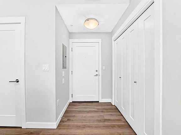 5th image of 25 NW Walgrove Walk SE #110