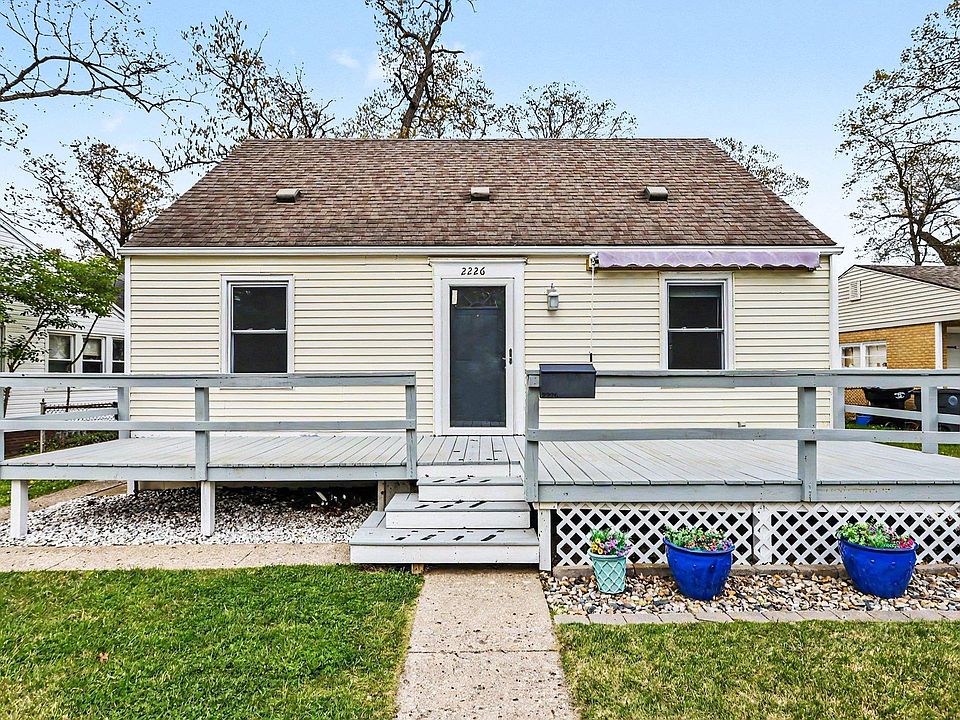 1st image of 2226 Beverly Pl