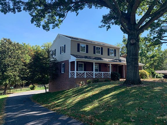 one car garage in basement in rear