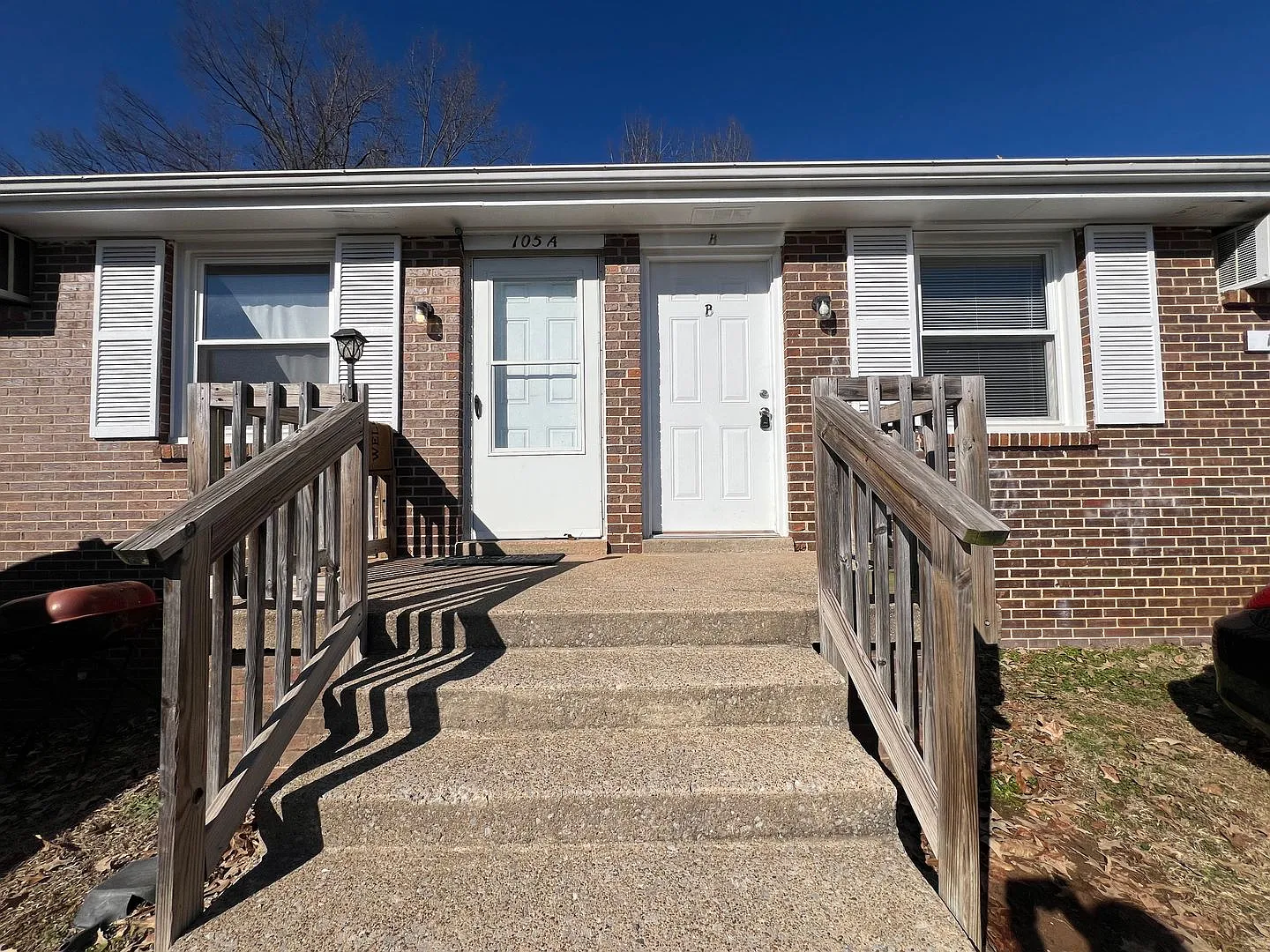 105 Tandy Drive — Photo 1