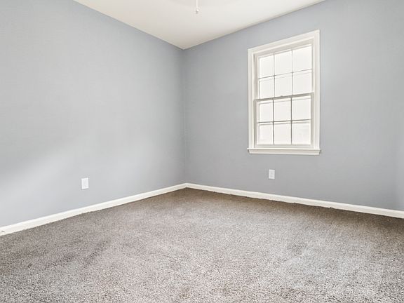 5th image of 2602 Mallard Ct