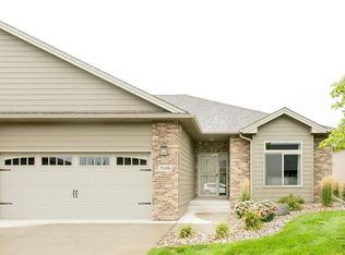 7546 S Grand Arbor Pl, Sioux Falls, SD 57108