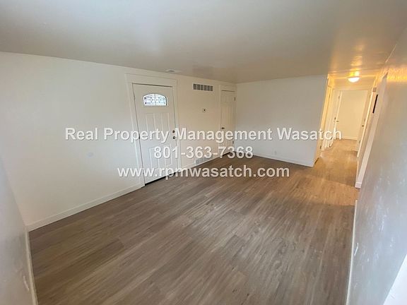 4th image of 4661 S Arlington Park Dr APT 2