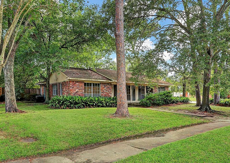 1st image of 5263 Creekbend Dr