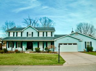 54 Sherwood Cir, Hurricane, WV 25526