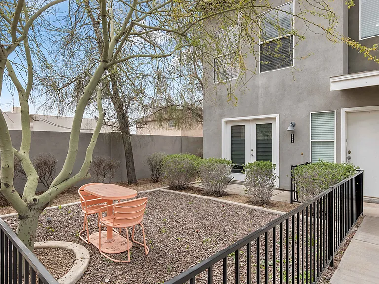 1205 W Roosevelt St #1231 — Photo 17