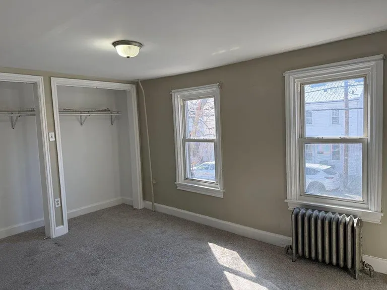 457 N Pitt St — Photo 17