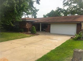 10726 Wheeling Ct, Saint Louis, MO 63136