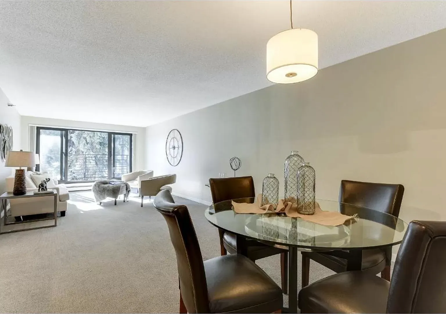 Lowry Hill 1BR w/ Skyline Views + Heated Garage | 745 SF — Photo 2