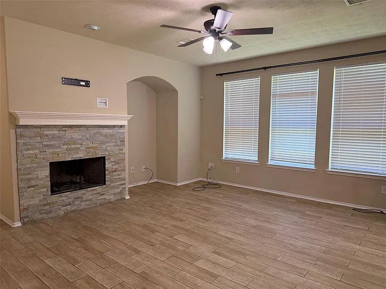 1134 Gem Stone Ct — Photo 10