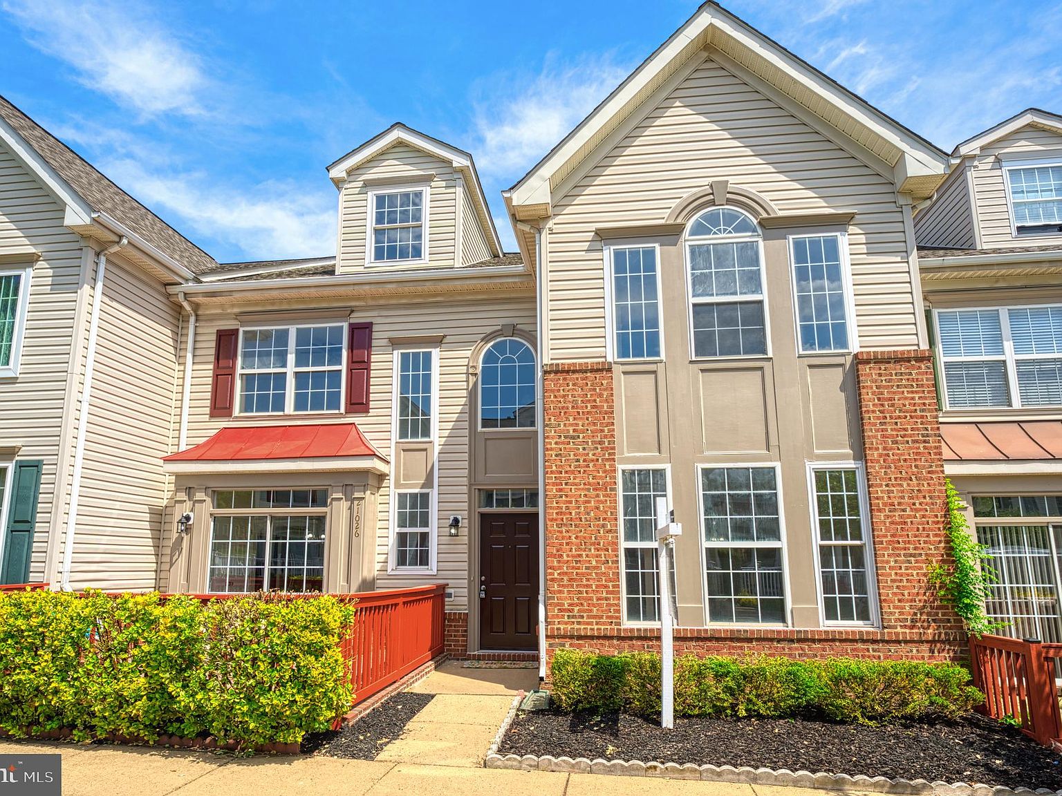 21026 Laporte Ter Ashburn VA 20147 Zillow