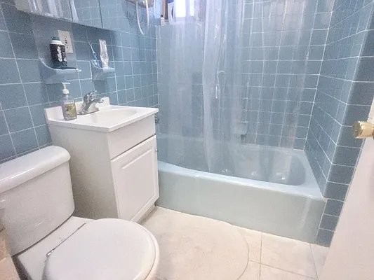 Rented by Sovereign Associates | media 17