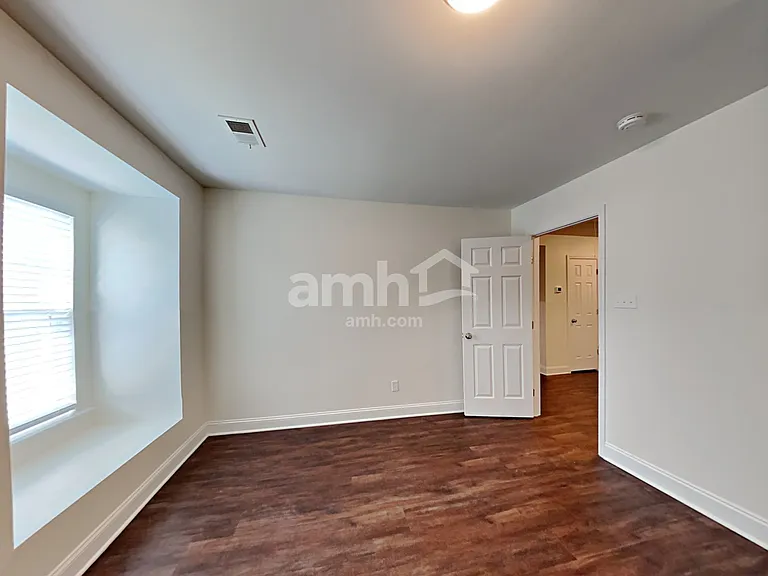15541 Normans Landing Dr — Photo 20