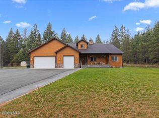 24665 N Hunters Grove Ct, Rathdrum, ID 83858