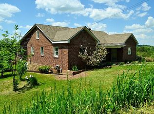 731 Hilltop Rd, Pipestem, WV 25979