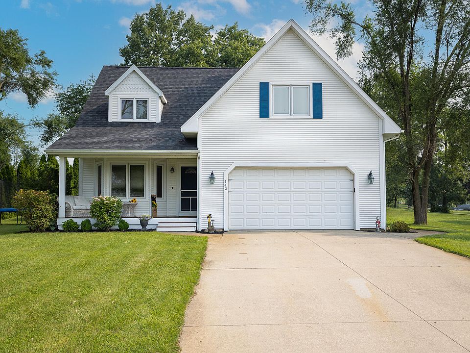 1st image of 142 Claremont Cir