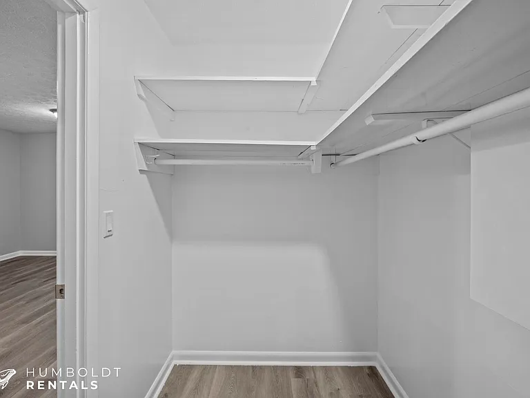 Chamberlain Pines — Photo 21