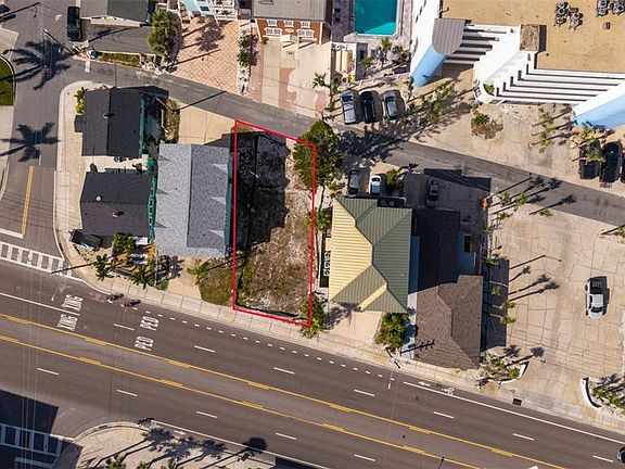 4th image of 13304 Gulf Blvd #18