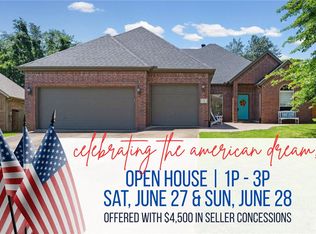 1351 Lexington Cir, Springdale, AR 72762