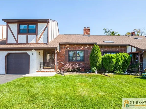 3 Dancaster Ct #3303, Sayreville, NJ 08872