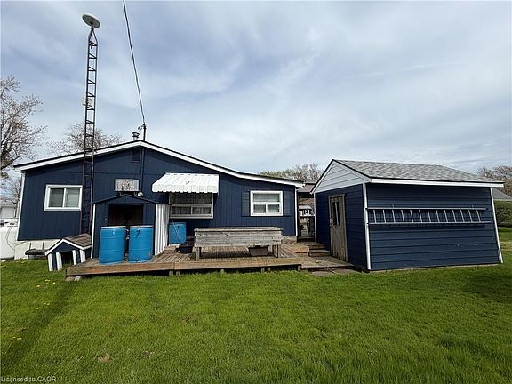 3rd image of 49 Heather Ln