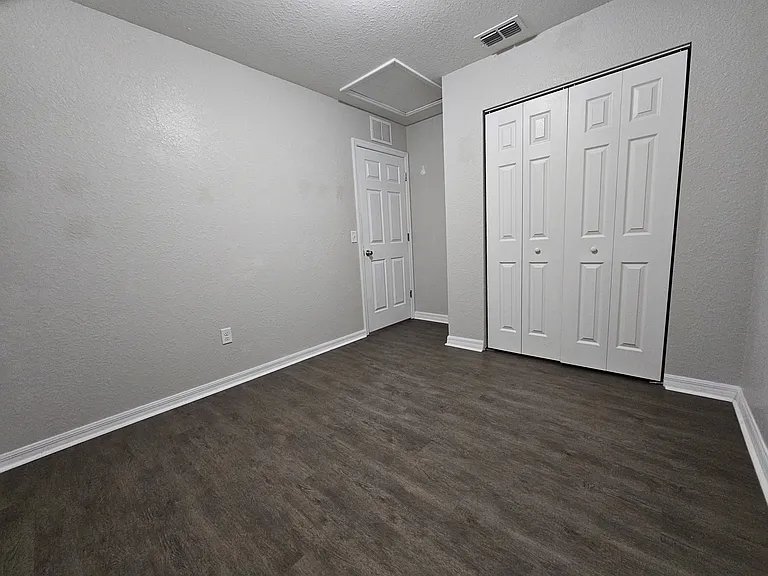 7 Willow Run — Photo 13