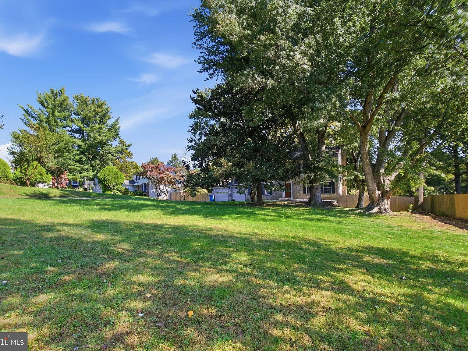4 bed, 3.5 bath, 3452 sqft, $5,200 — Photo 3