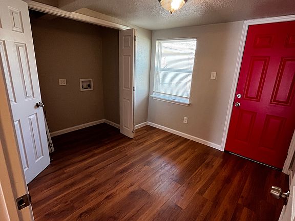 4th image of 1337 Chalmers Ave