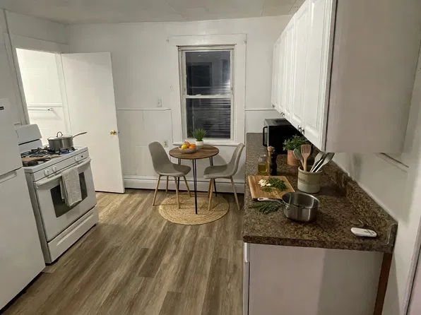 15 Elm St #2, Lawrence, MA 01841
