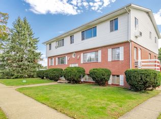 109 N Howard St, Oxford, IN 47971