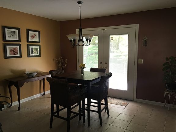2nd image of 2770 Juniper Dr