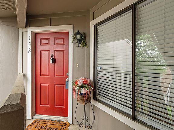 3rd image of 1740 Timber Ridge Rd APT 132