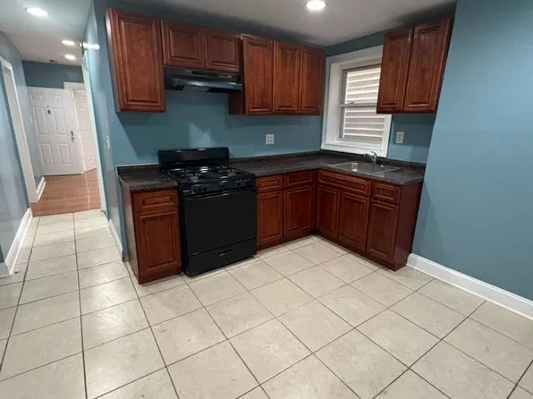 109 S 12th St #1, Newark, NJ 07107