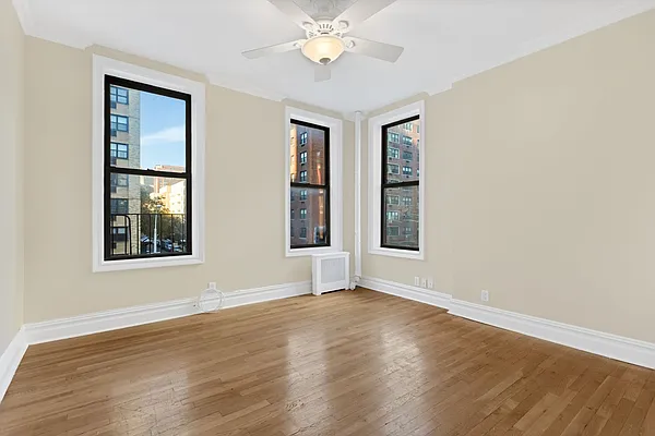 Rented by Cooper & Cooper Real Estate | media 13