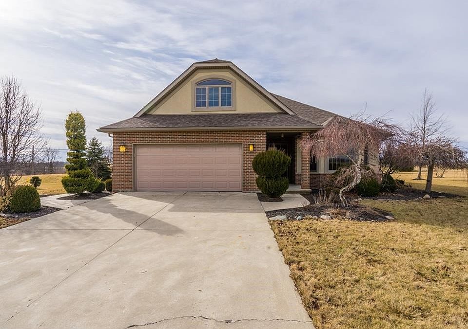 1st image of 108 Meadowridge Dr