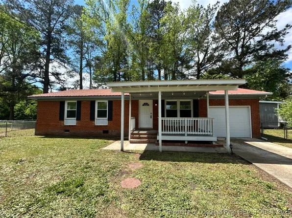 711 Reggie Ct, Spring Lake, NC 28390