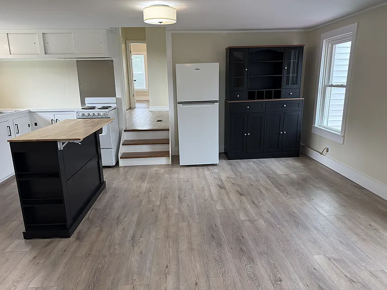 16 Winooski St #3 — Photo 1