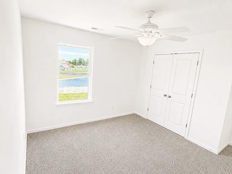 630 Aviation Dr — Photo 7