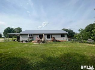 19414 N Seville Rd, Smithfield, IL 61477