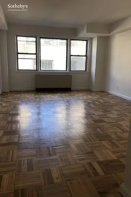 Rented by Sotheby's International Realty | media 14