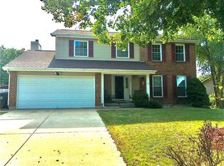 545 Schrader Farm Dr, Saint Peters, MO 63376
