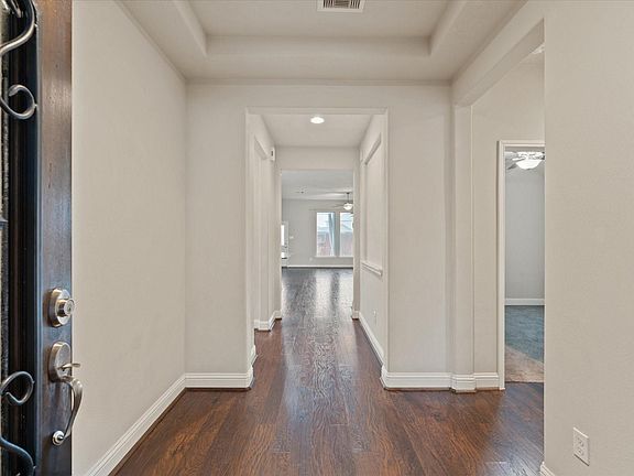 3rd image of 8235 Aleppo Pine Ln